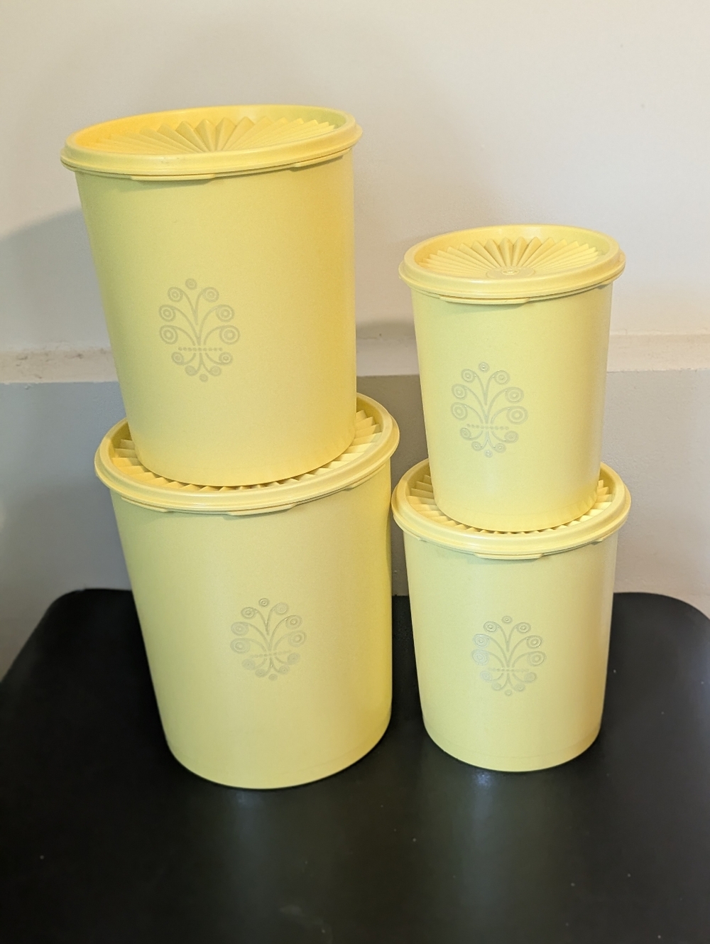 Tupperware Vintage 70's Daffodil Yellow Servalier Nesting Canister Set W/Lids - Picture 12 of 13